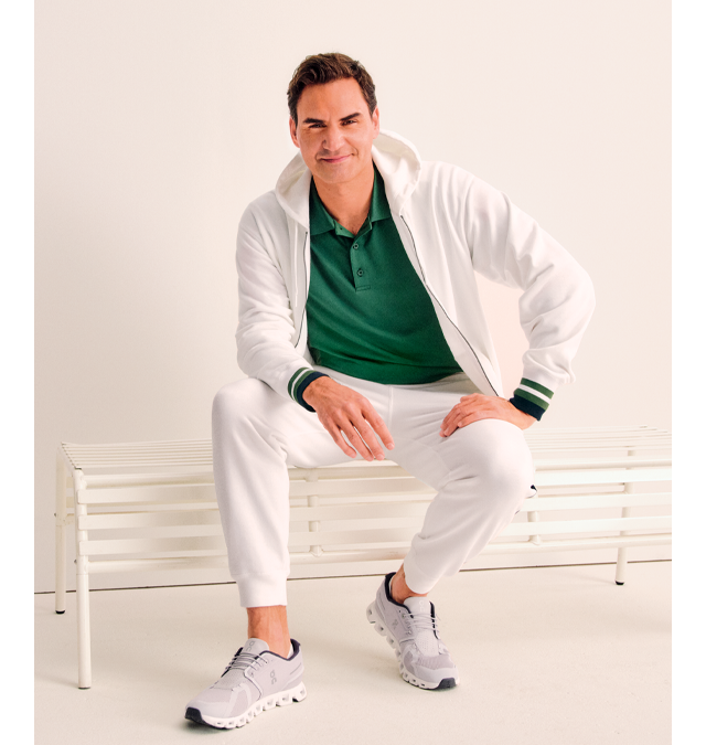 BANNER 7 - ROGER FEDERER TEAM PLAYER UNIQLO GLOBAL BRAND AMBASSADOR