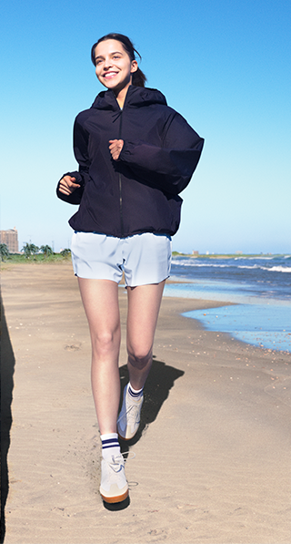 PDP12 - WOMEN POCKETABLE UV PROTECTION PARKA AND WOMEN ULTRA STRETCH ACTIVE SHORTS