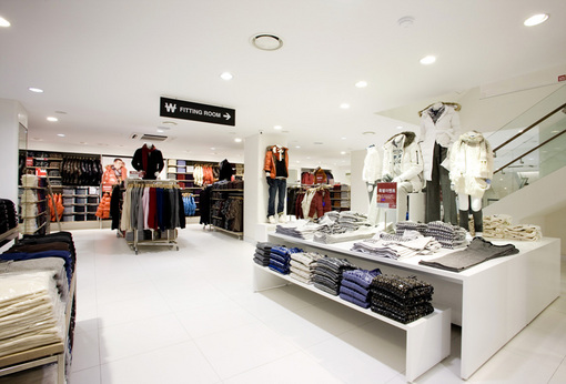 myongdong_storeimage_1.jpg