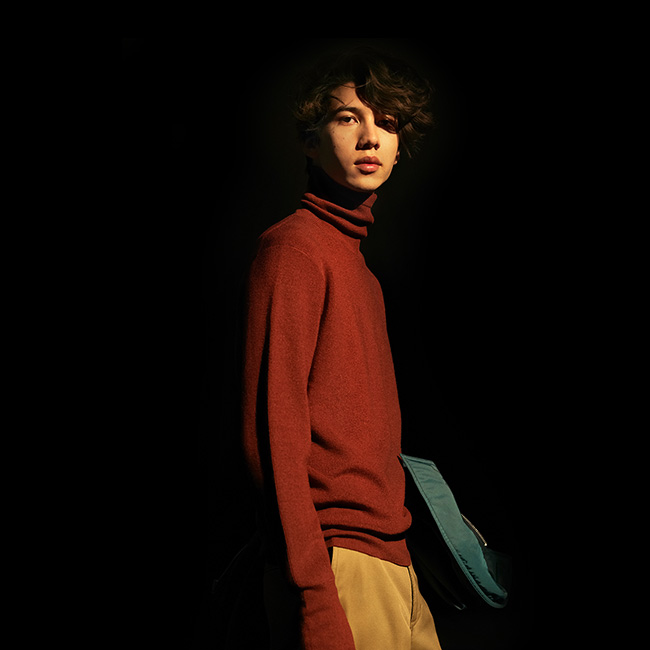 Merino blended turtle neck sweater