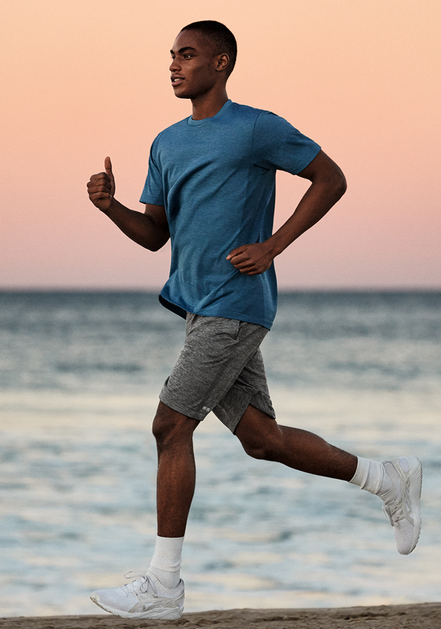 Uniqlo running shorts hotsell
