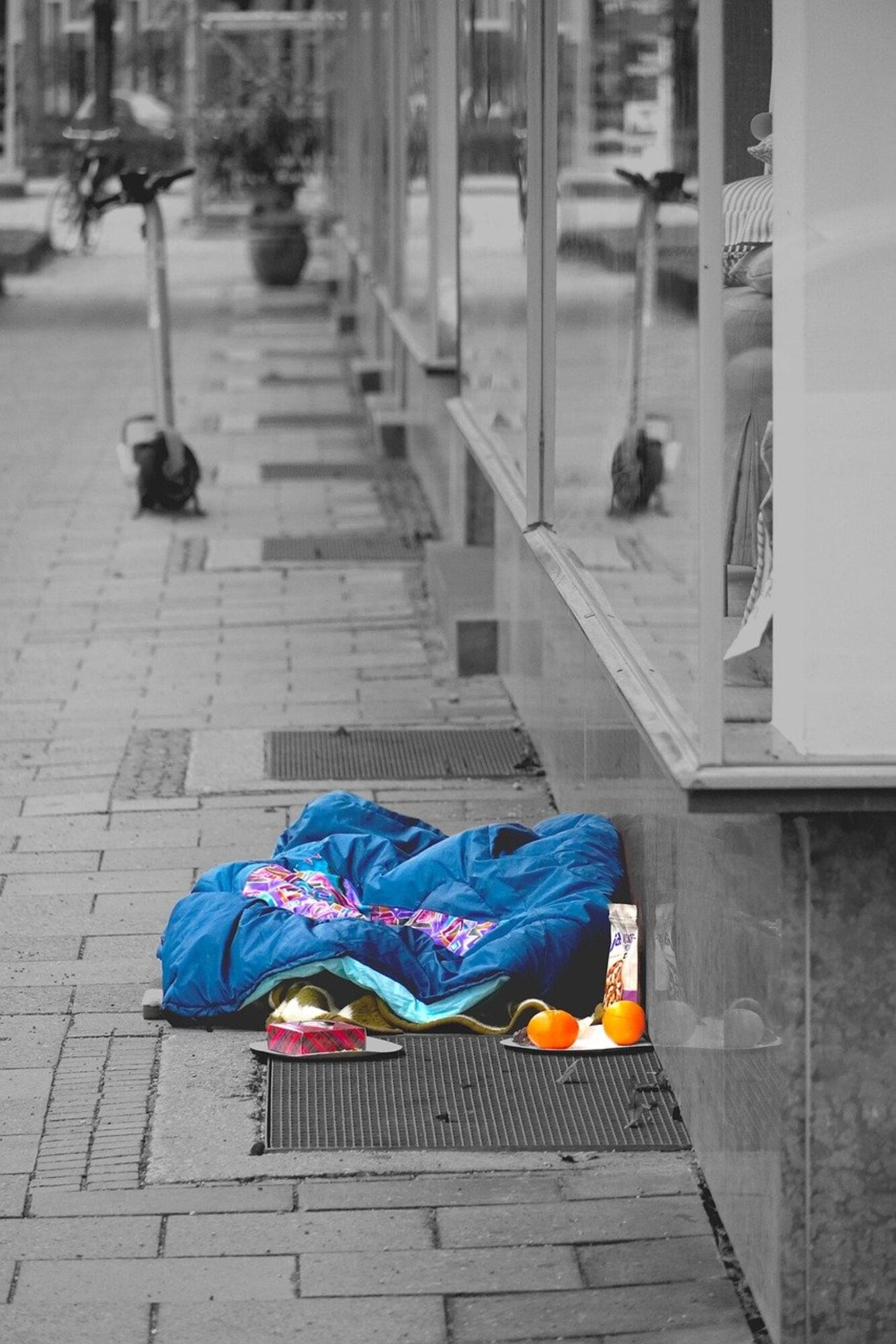 Deken op straat met eten