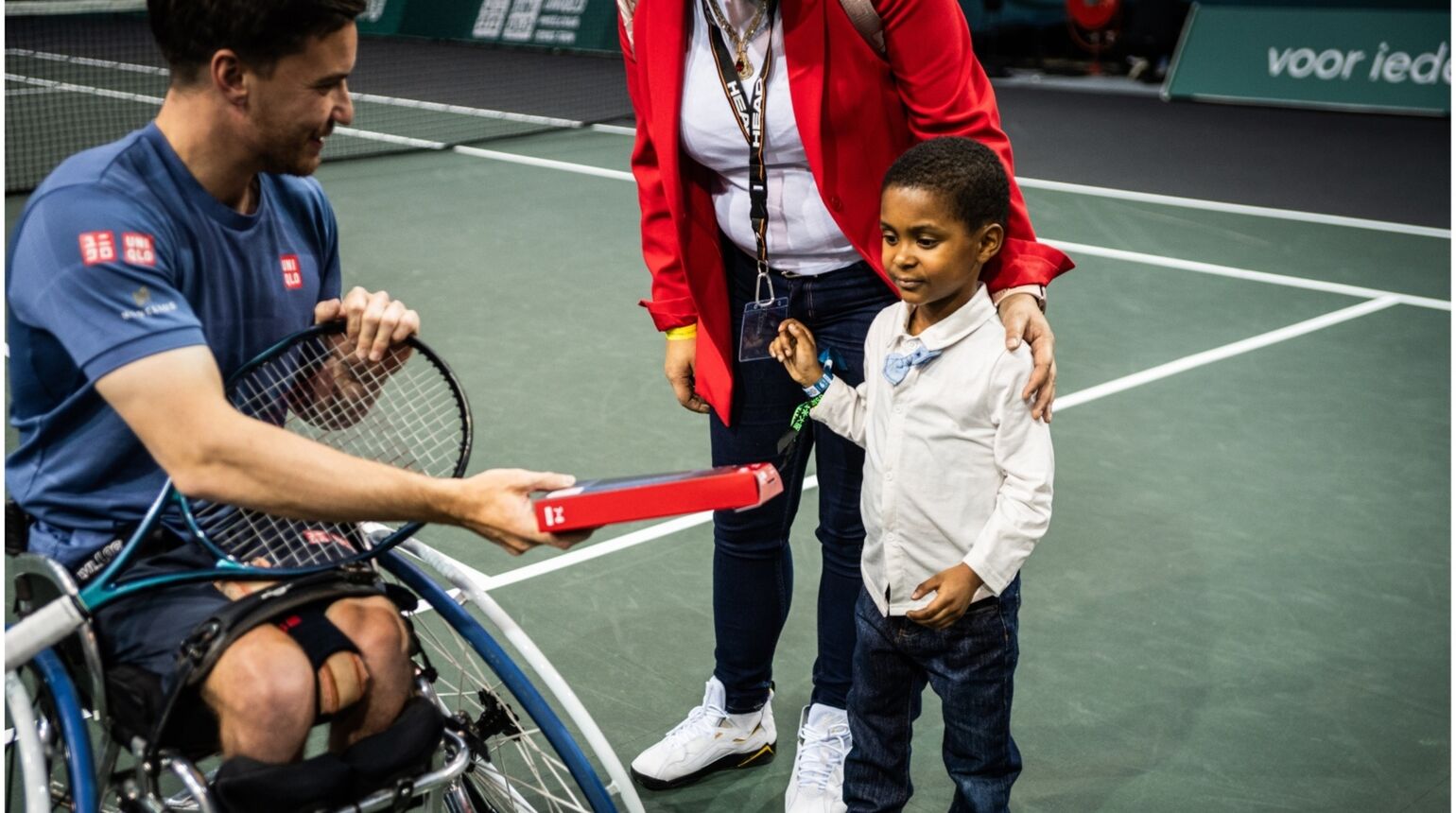 UNIQLO fait don de plus d