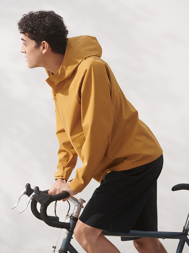 Set your life in motion.Clothes you can wear for exercising and as everyday wardrobe.