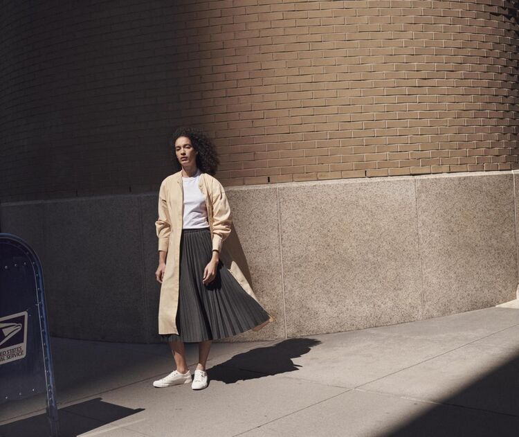 Woman wearing a cotton shirt dress