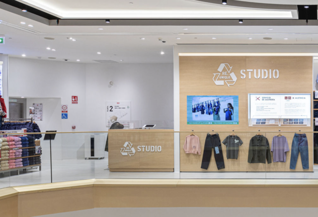 RE:UNIQLO studio