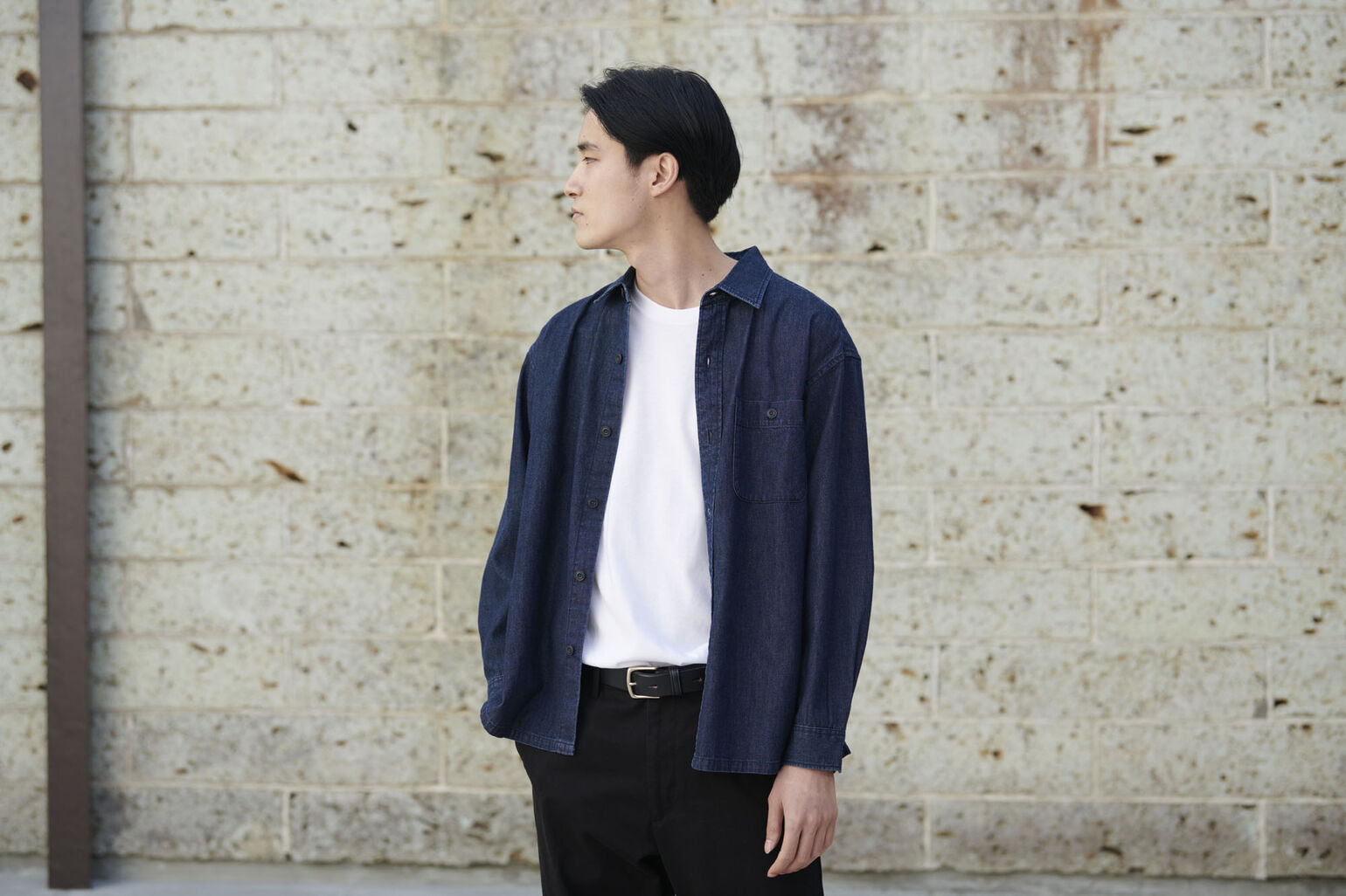 How to style a denim shirt | UNIQLO ...