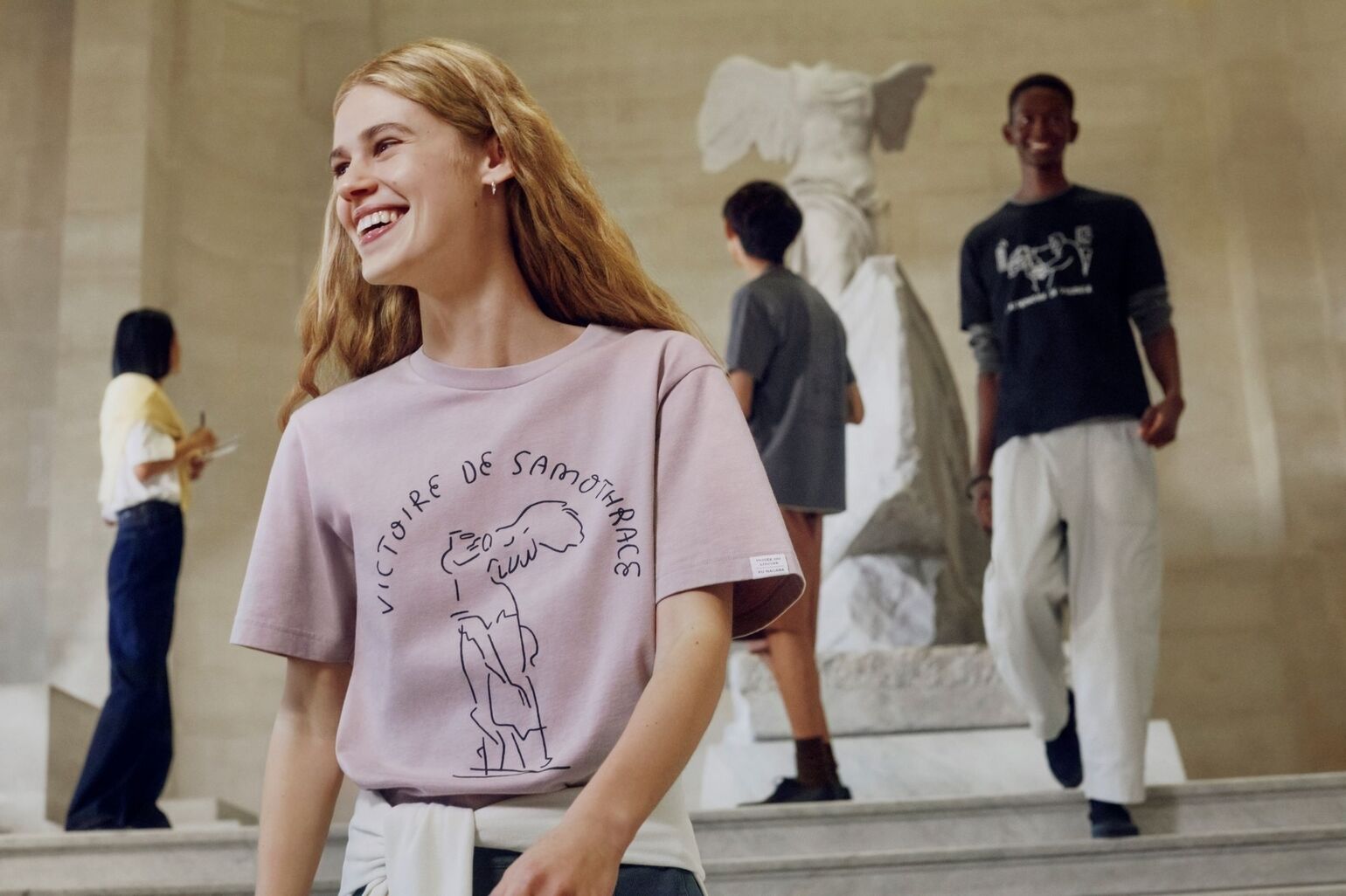 Woman wearing a UNIQLO T-shirt