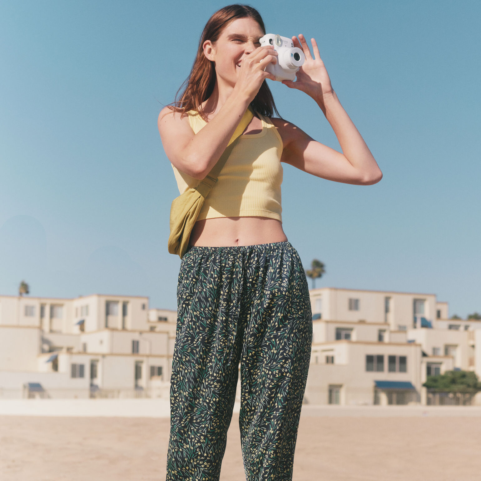 woman wearing UNIQLO ribbed cropped tank top