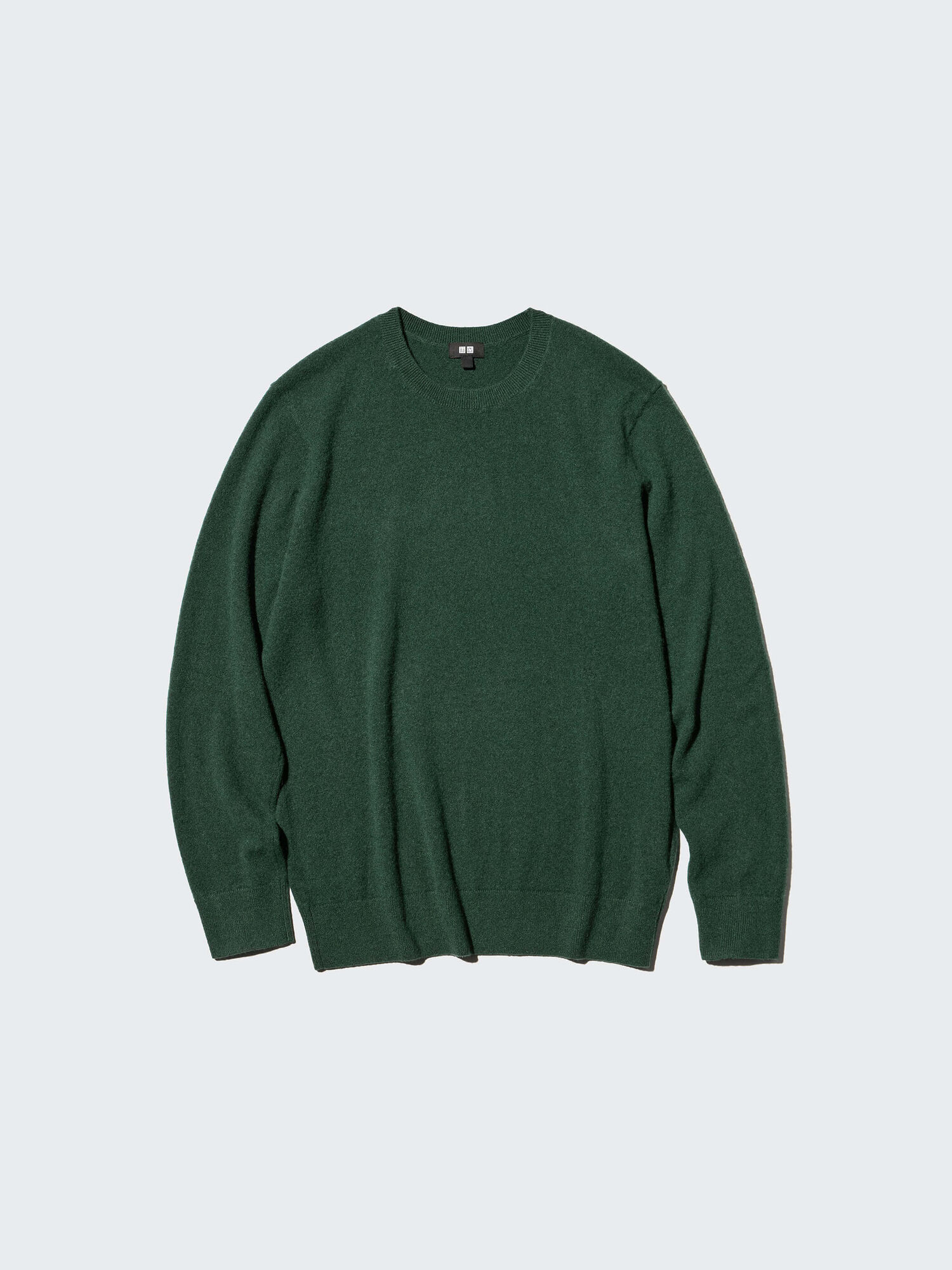 womens crew neck cashmere jumper in calm green