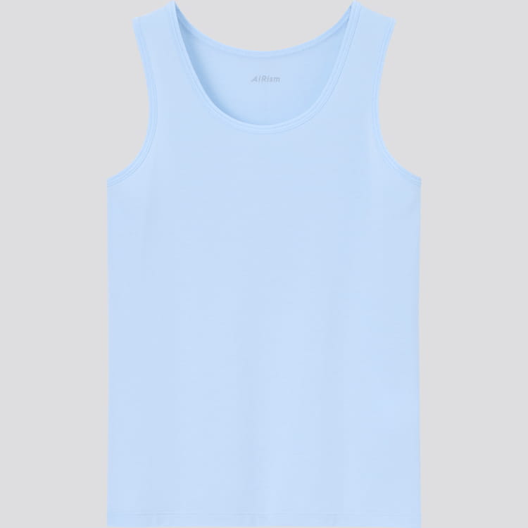 コットンの風合いにドライ機能搭載で汗、ムレも軽減する。