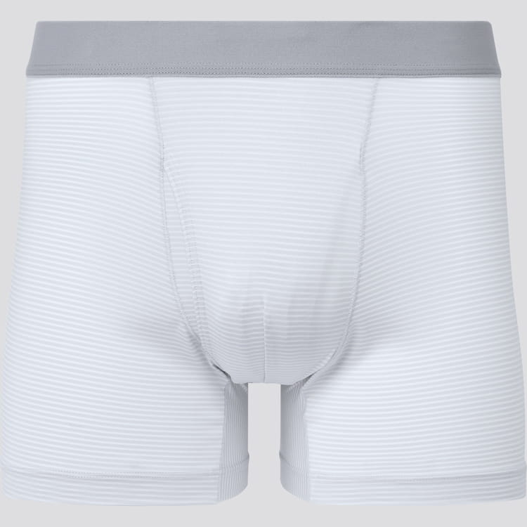 軽くなめらかなはき心地で一日中気持ちいい。