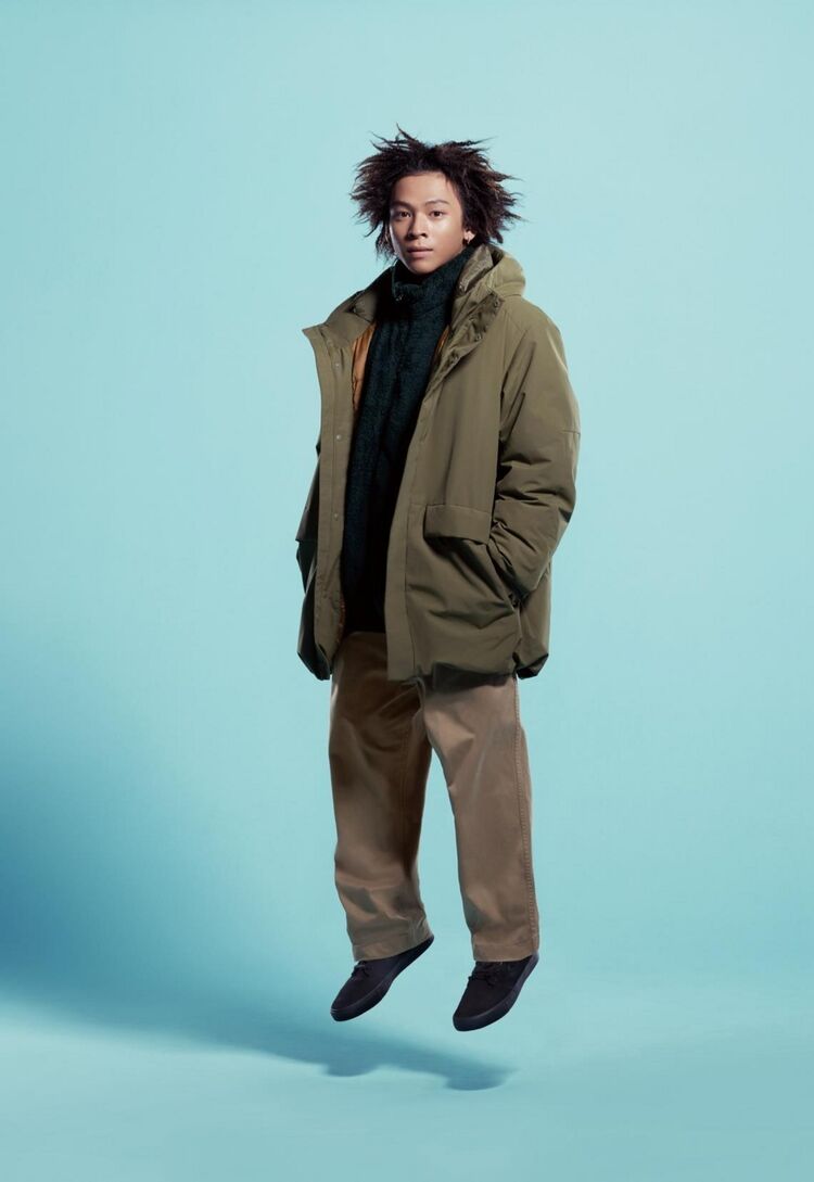 NOUVELLE DOUDOUNE HYBRIDE CR E AVEC LE SNOWBOARDER AYUMU HIRANO