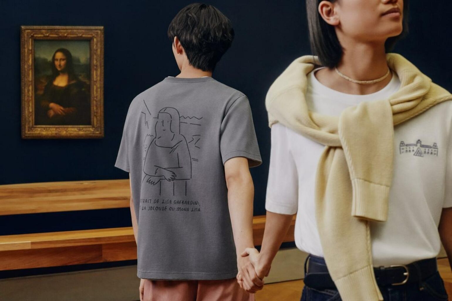 couple portant des t-shirts UT UNIQLO