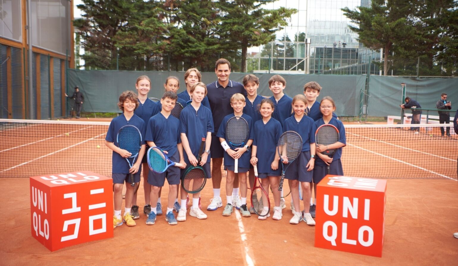 Invited children and guests had the rare opportunity to rally a few balls with him.