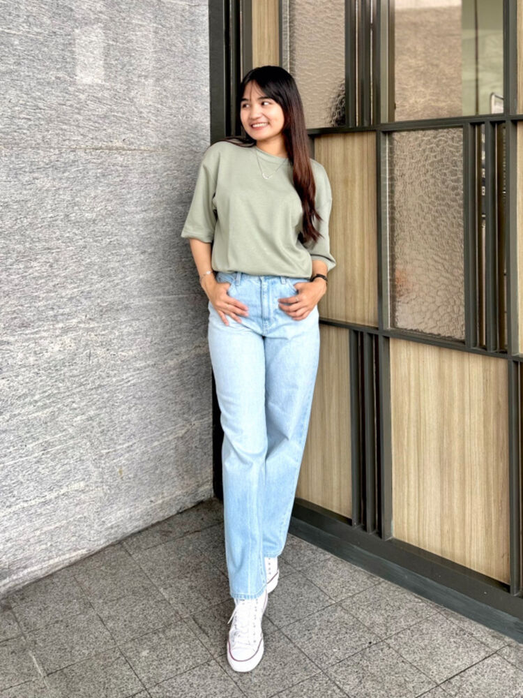 w_jeans lebar lurus