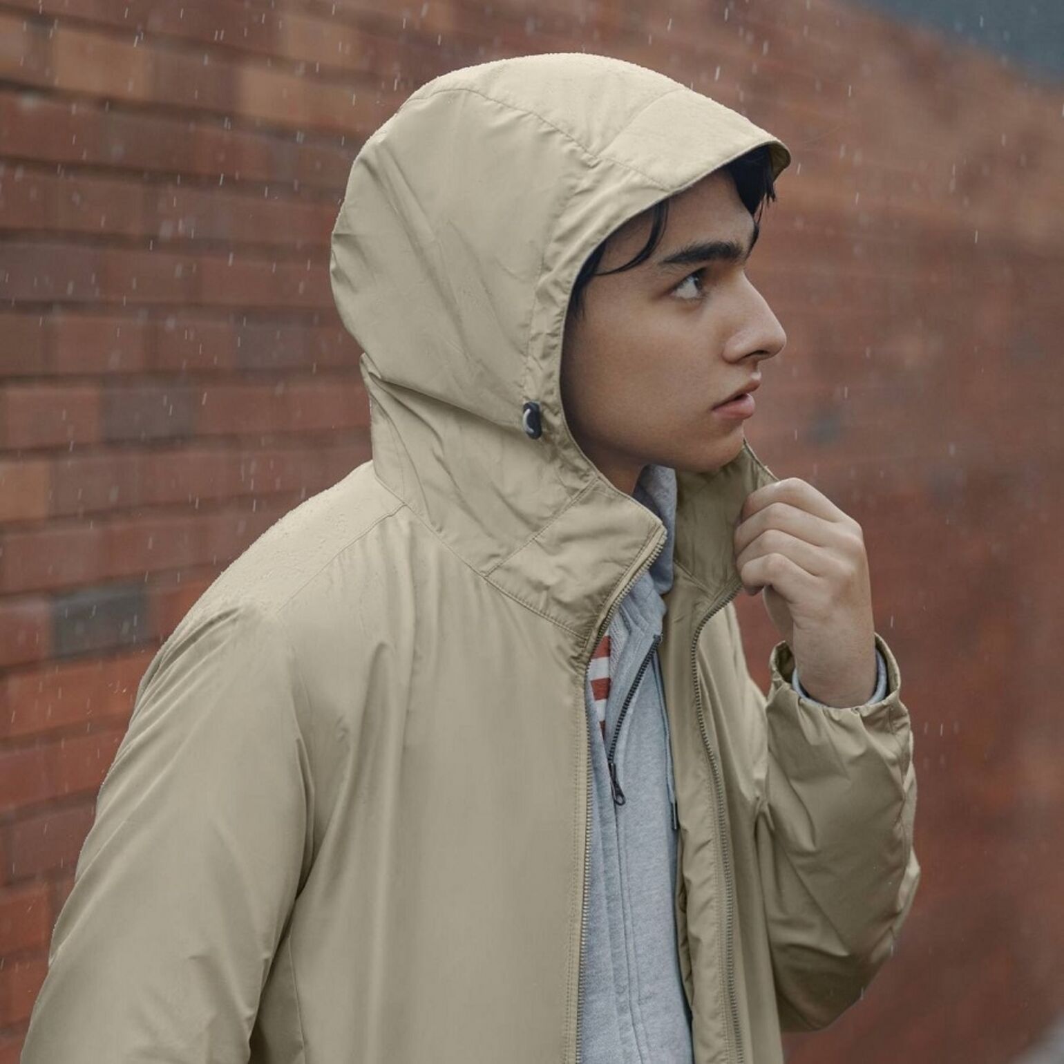 Jaket parka musim hujan UNIQLO