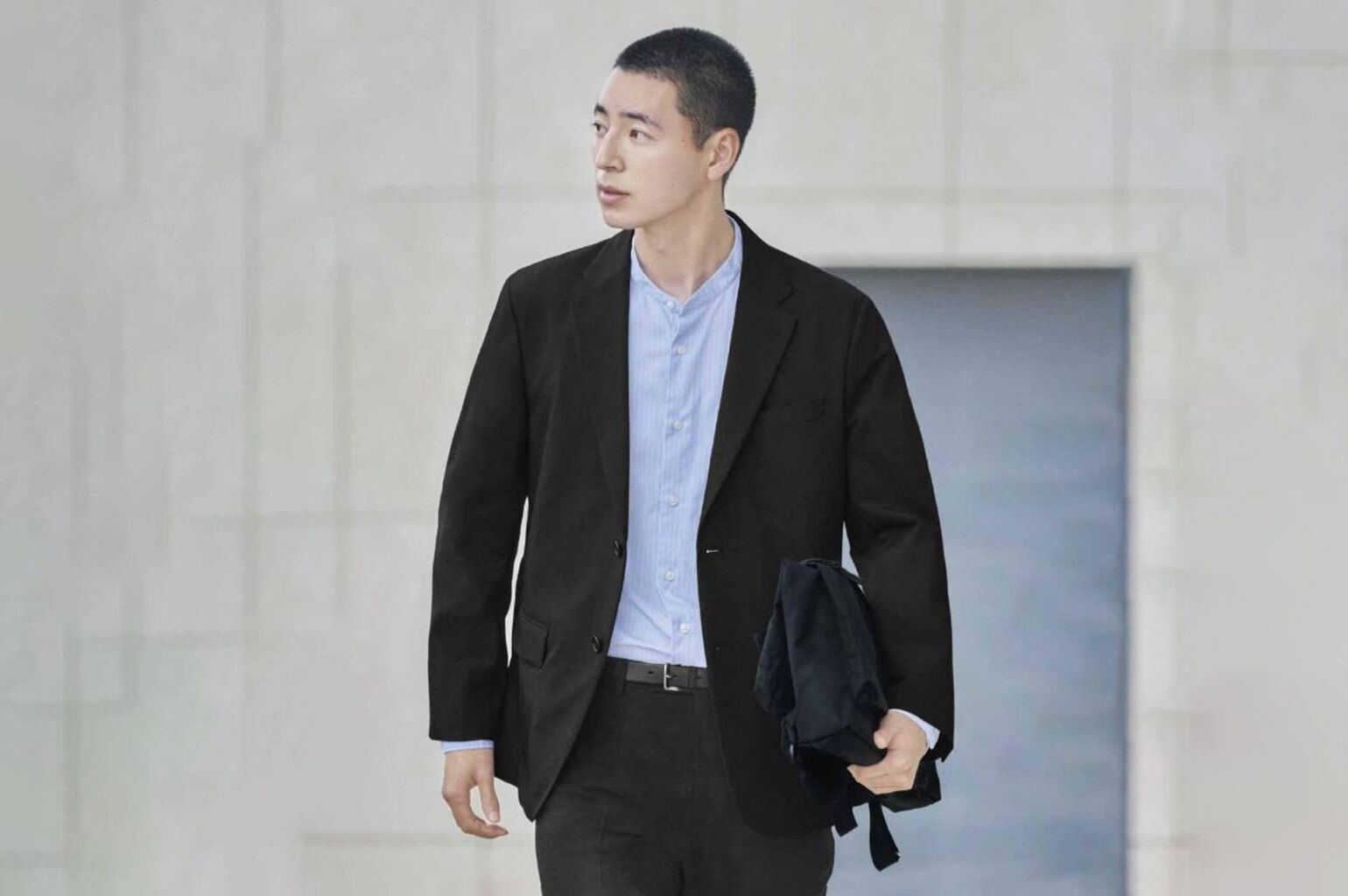 6 Rekomendasi Gaya Outfit Pria, Cocok Untuk Imlek