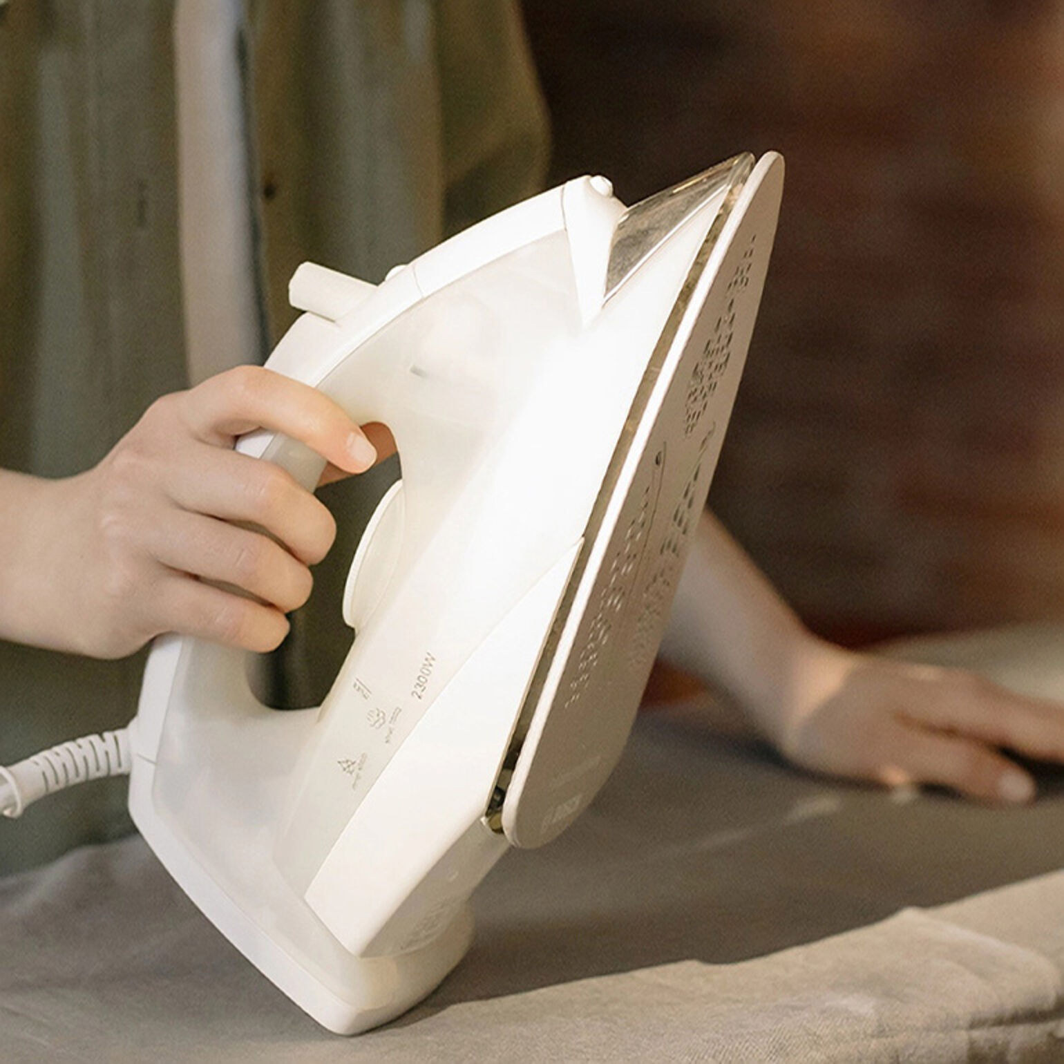 Jangan Disetrika Terlalu Panas 