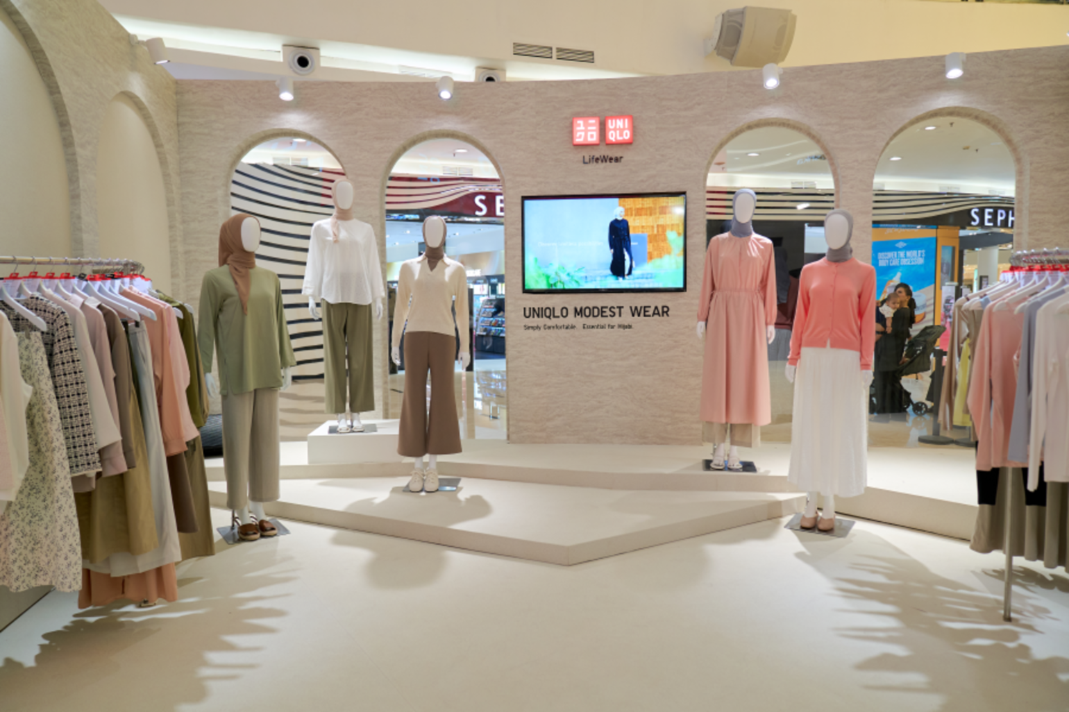 modest booth