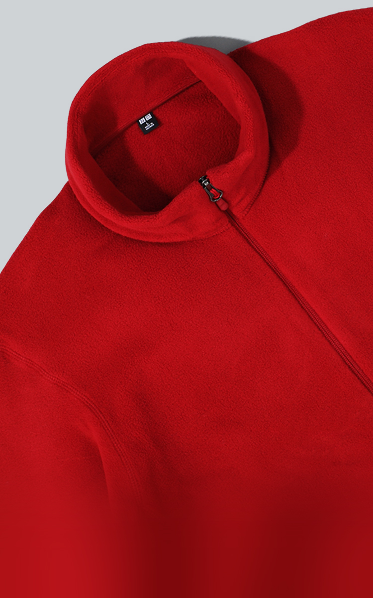 A collar that always stands out