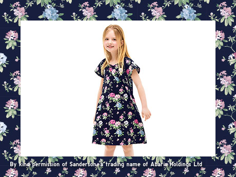 ワンピース＆チュニック シャツワンピやチュールワンピだけでなく、特別コラボの花柄デザインなど、種類豊富。