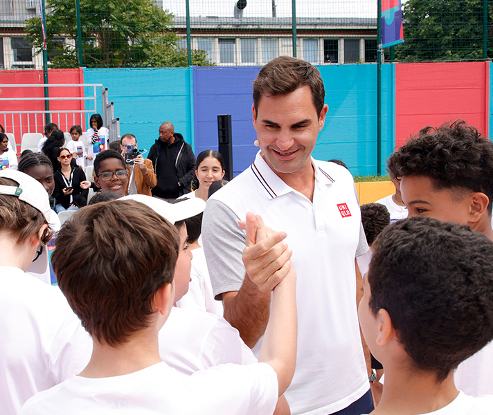 ユニクロ公式 | Around the World with Roger Federer
