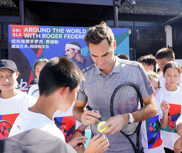 ユニクロ公式 | Around the World with Roger Federer