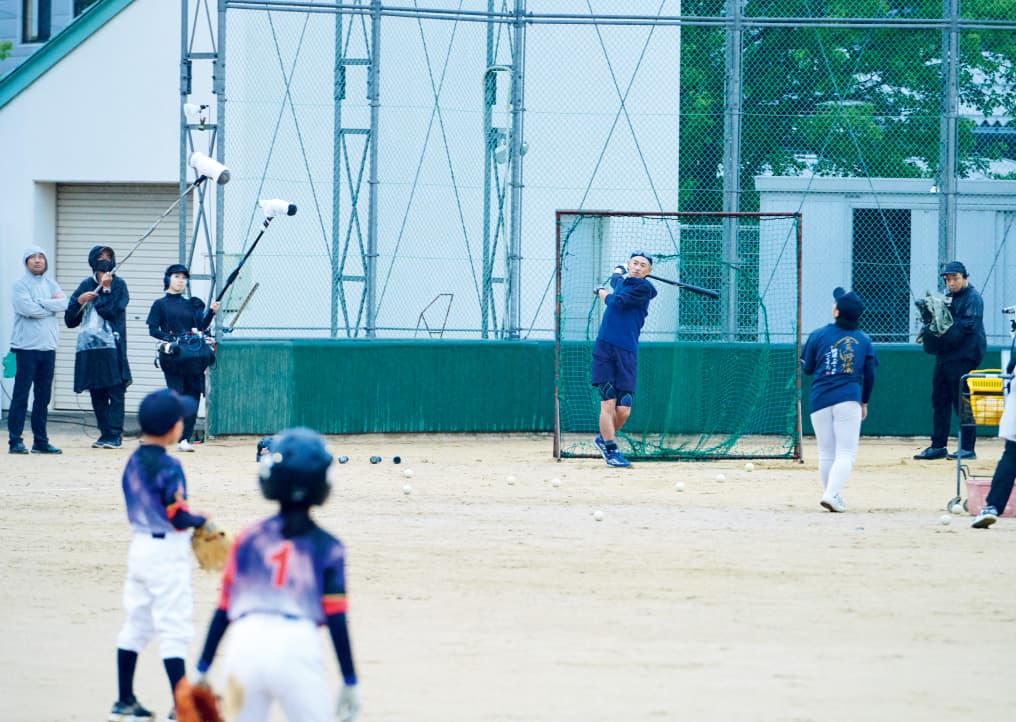 Ichiro - Blue Wave Baseball Summer T-Shirt Japanese Promotional