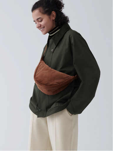 The popular bag now comes in corduroy. Choose from a lineup of brilliant colors.