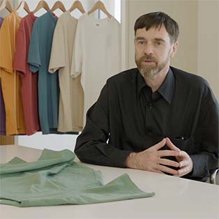 U Crew Neck T-Shirt / MEN