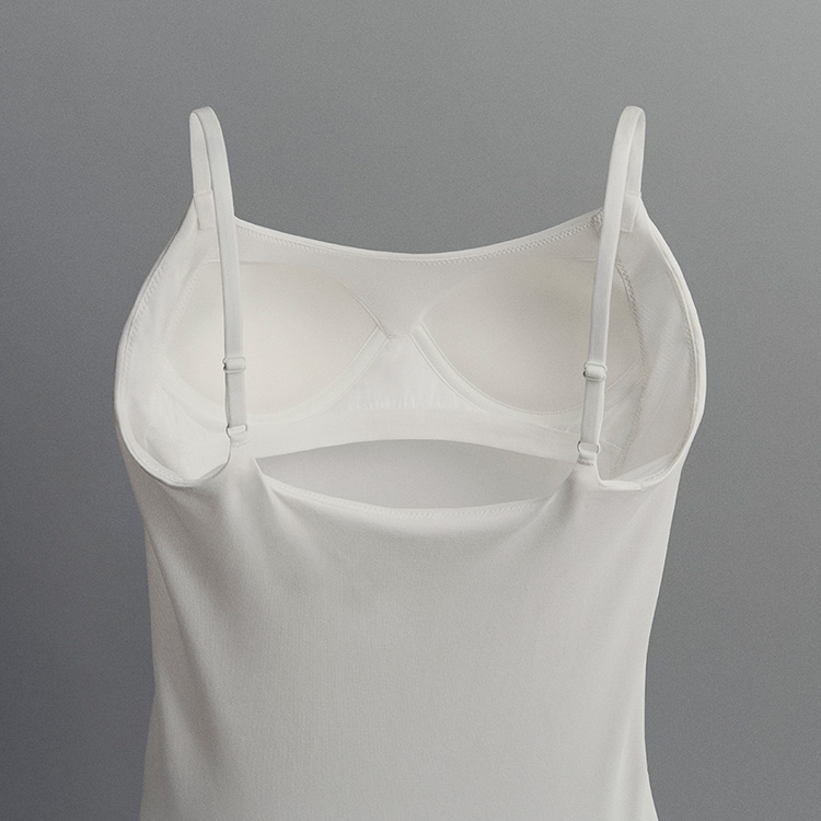 UNIQLO airism bra camisole, Women's Fashion, Tops, Sleeveless on