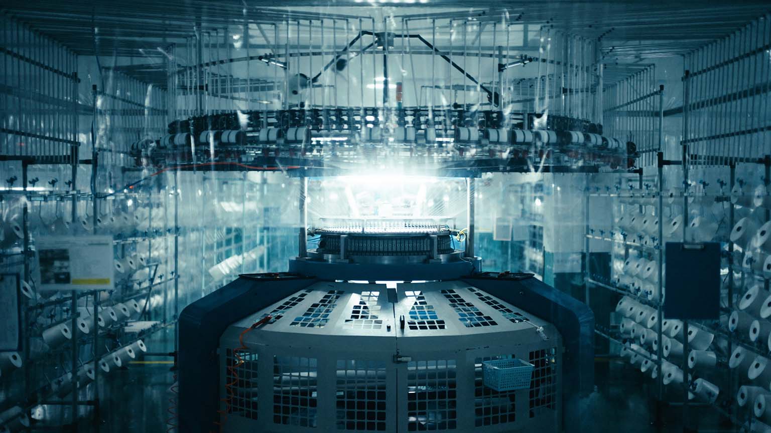 HEATTECH T-Shirts | UNIQLO Masterpiece 2025 Fall / Winter | UNIQLO US