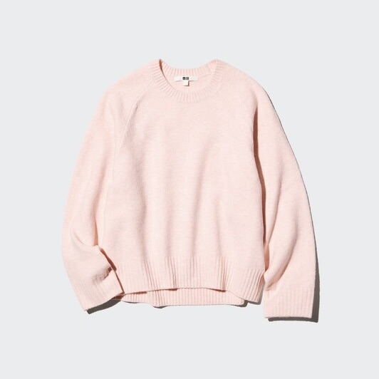 Light Souffle Yarn Crew Neck Sweater