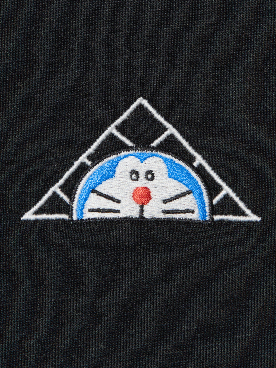 Doraemon meets the Louvre UT <br class='u-only-pc'>Graphic T-Shirt