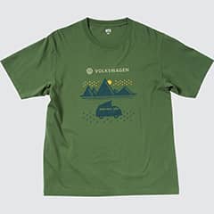 ザ・ブランズ フォルクスワーゲン UT グラフィックTシャツ（半袖・レギュラーフィット）