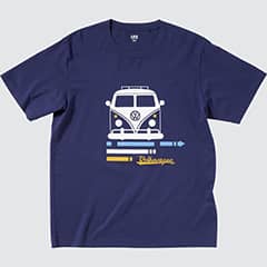 ザ・ブランズ フォルクスワーゲン UT グラフィックTシャツ（半袖・レギュラーフィット）