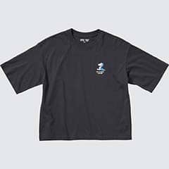 ピーナッツ・サンデー・スペシャルズ UT グラフィックTシャツ(半袖・オーバーサイズフィット)