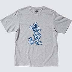 ミッキー スタンズ UT グラフィックTシャツ（半袖・レギュラーフィット）