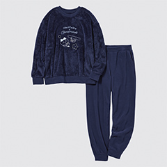 UNIQLO ちいかわ×サンリオ フリースセット 2点 うさぎ ハチワレ 新品 ちいかわ×サンリオのフリースセットがユニクロに登場、一緒に