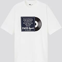 ザ・ブランズ　ザ・ワールド・オブ・レコード・ストアズ UT グラフィックTシャツ Face Records（半袖・オーバーサイズフィット）
