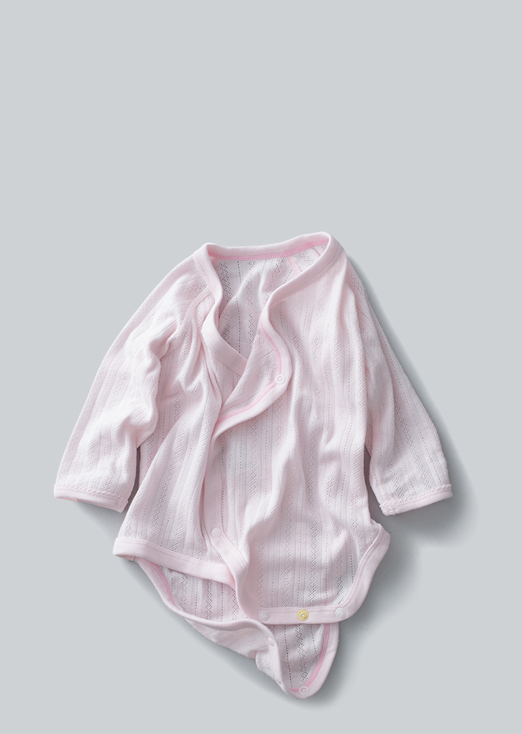 CREW NECK BODYSUIT: ALWAYS DESIGNED WITH YOUR BABY IN MIND