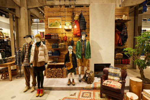 Clothing to bring us closer to nature.