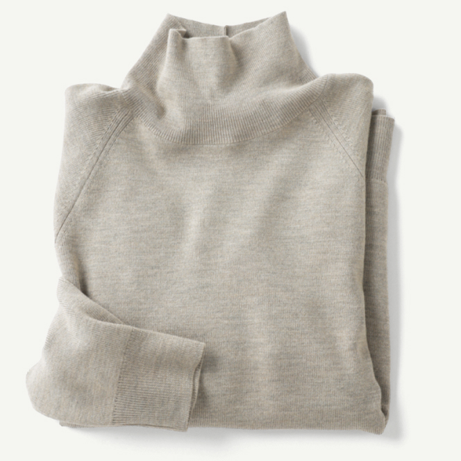 22 High Neck Sweater