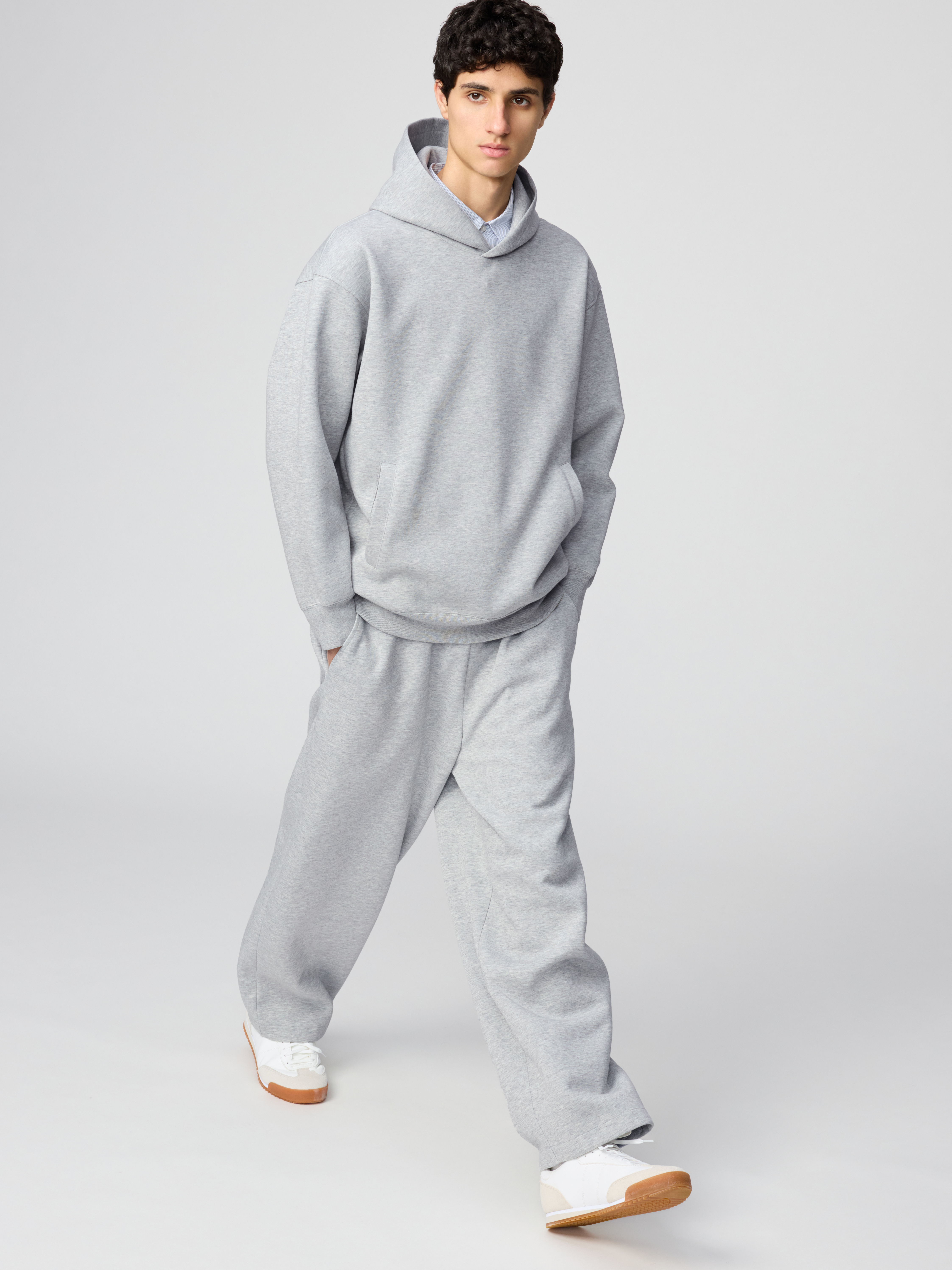 休閒寬褲(褲腳抽繩) (UNIQLO : C)