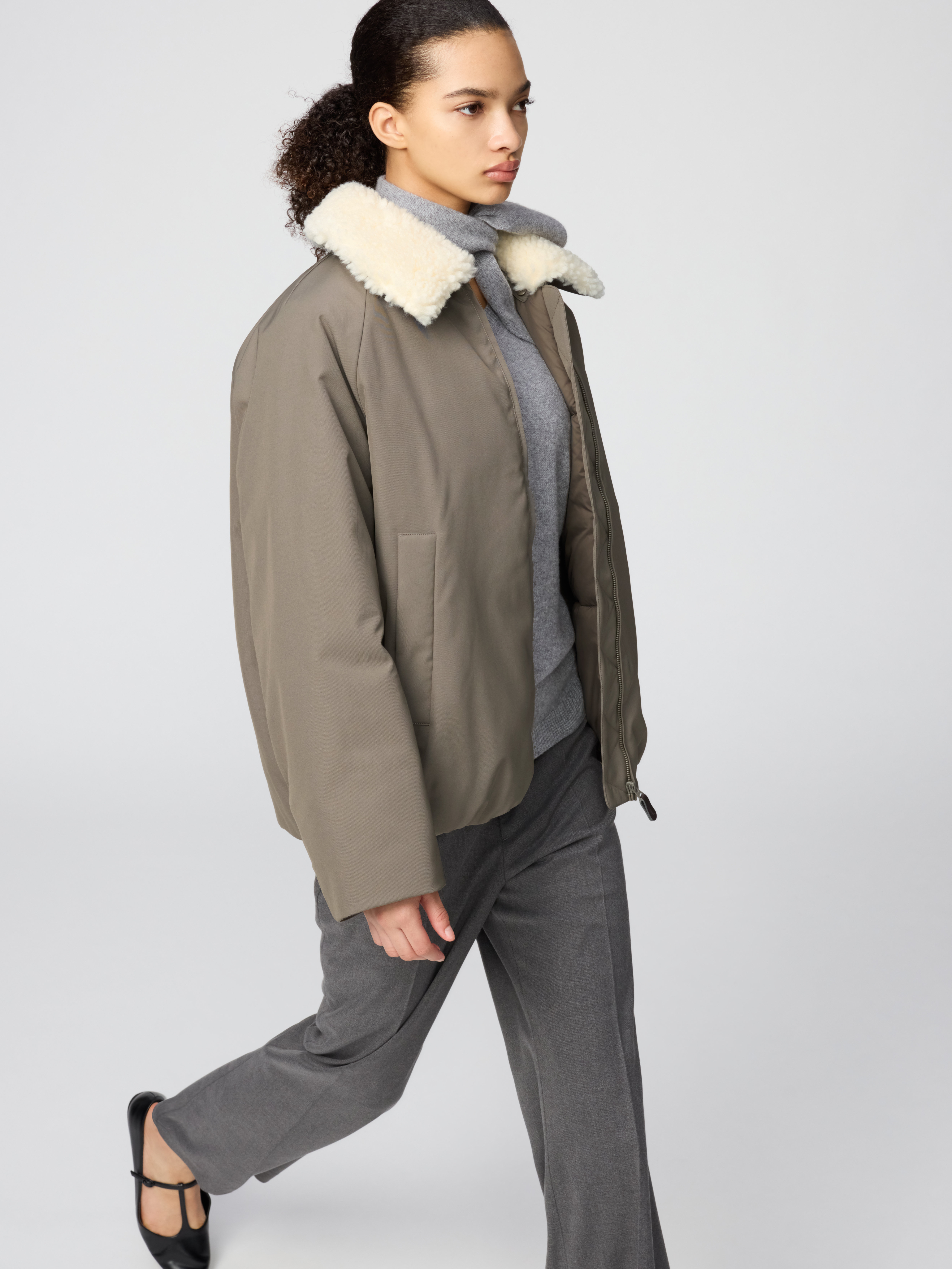 女裝 PUFFTECH 輕暖科技外套 (UNIQLO : C)