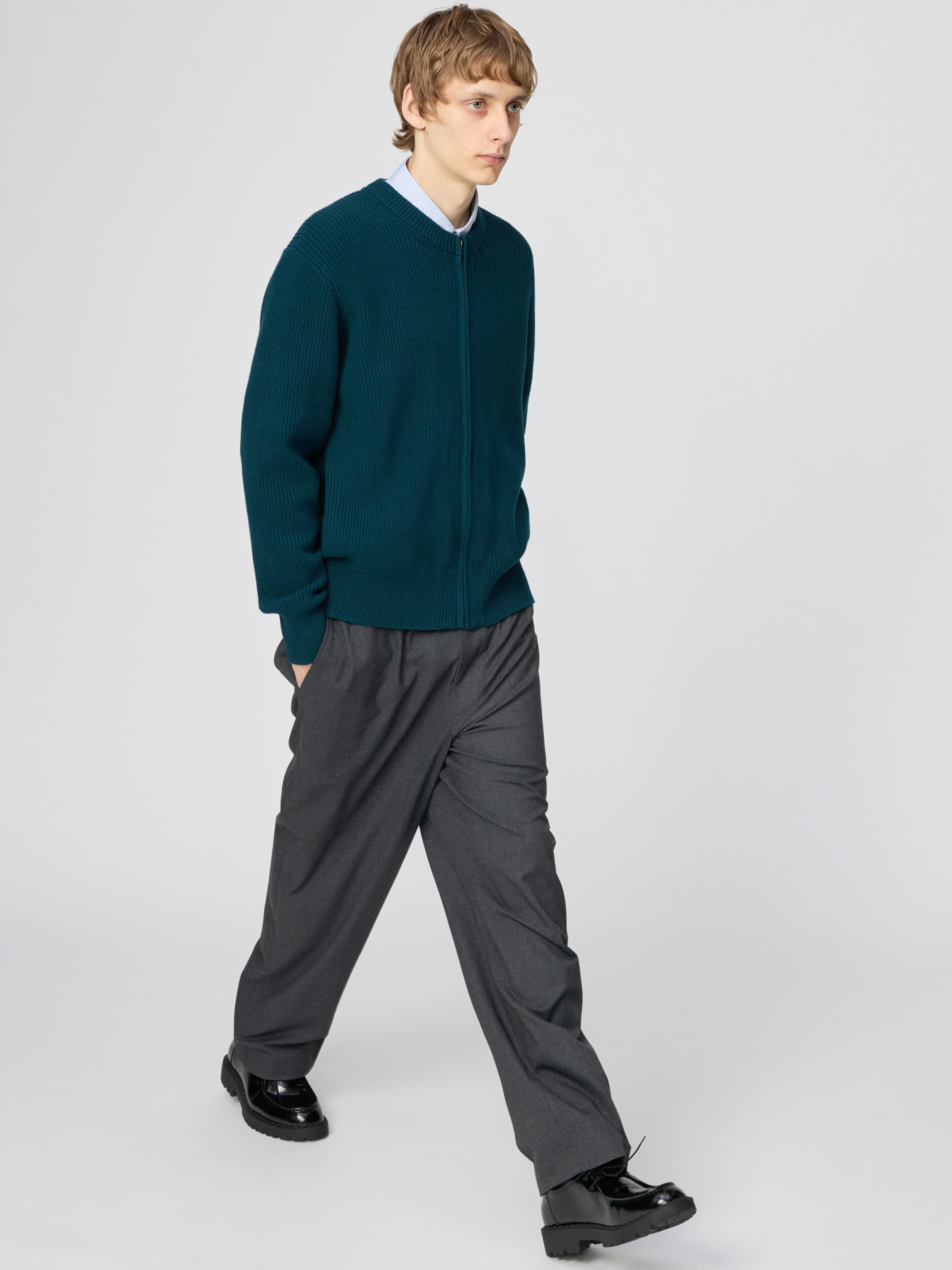 休閒寬版錐形褲 (UNIQLO : C)