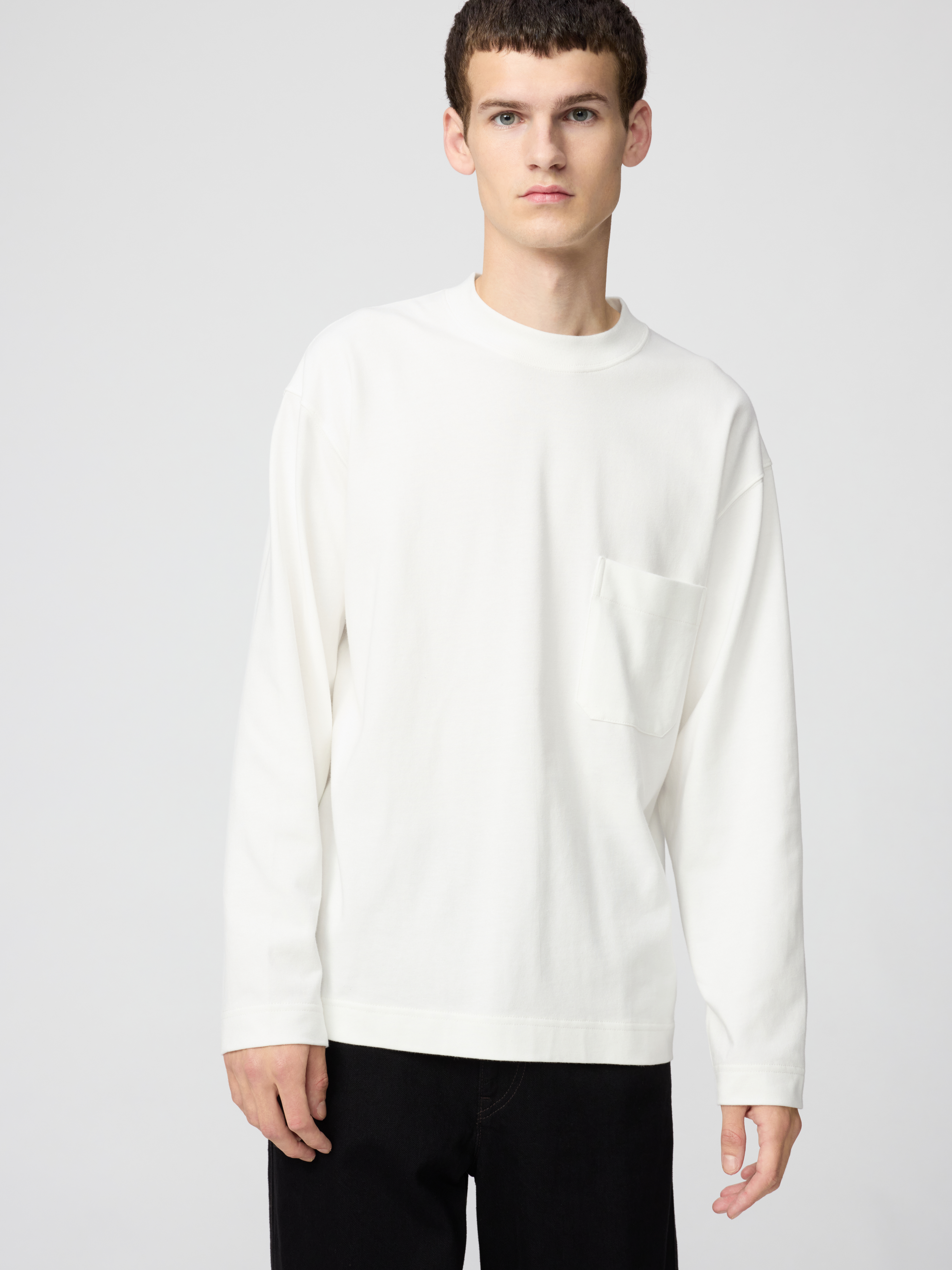 圓領T恤(長袖) (Uniqlo U)