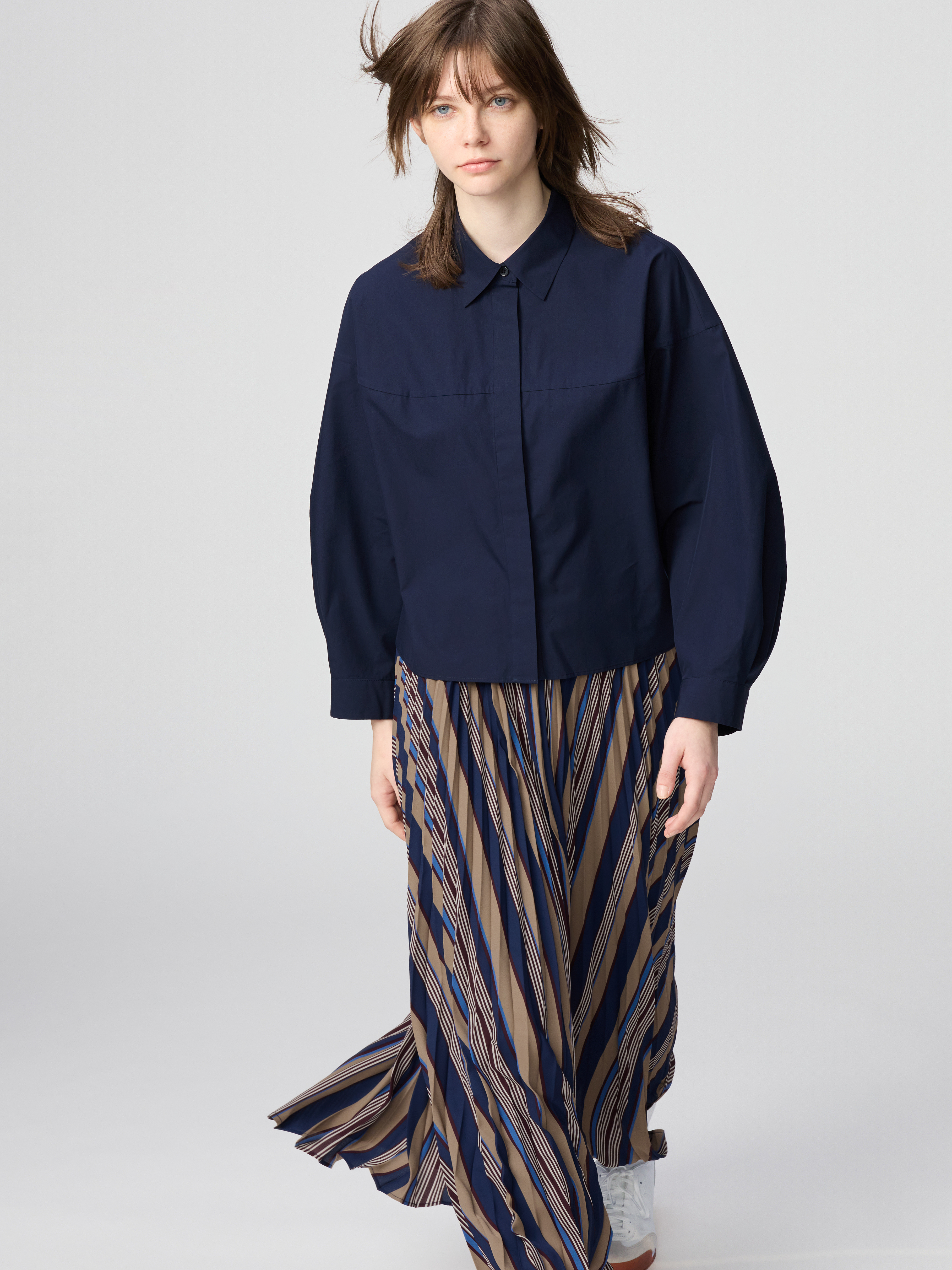 女裝 棉質短版襯衫(長袖) (UNIQLO : C)