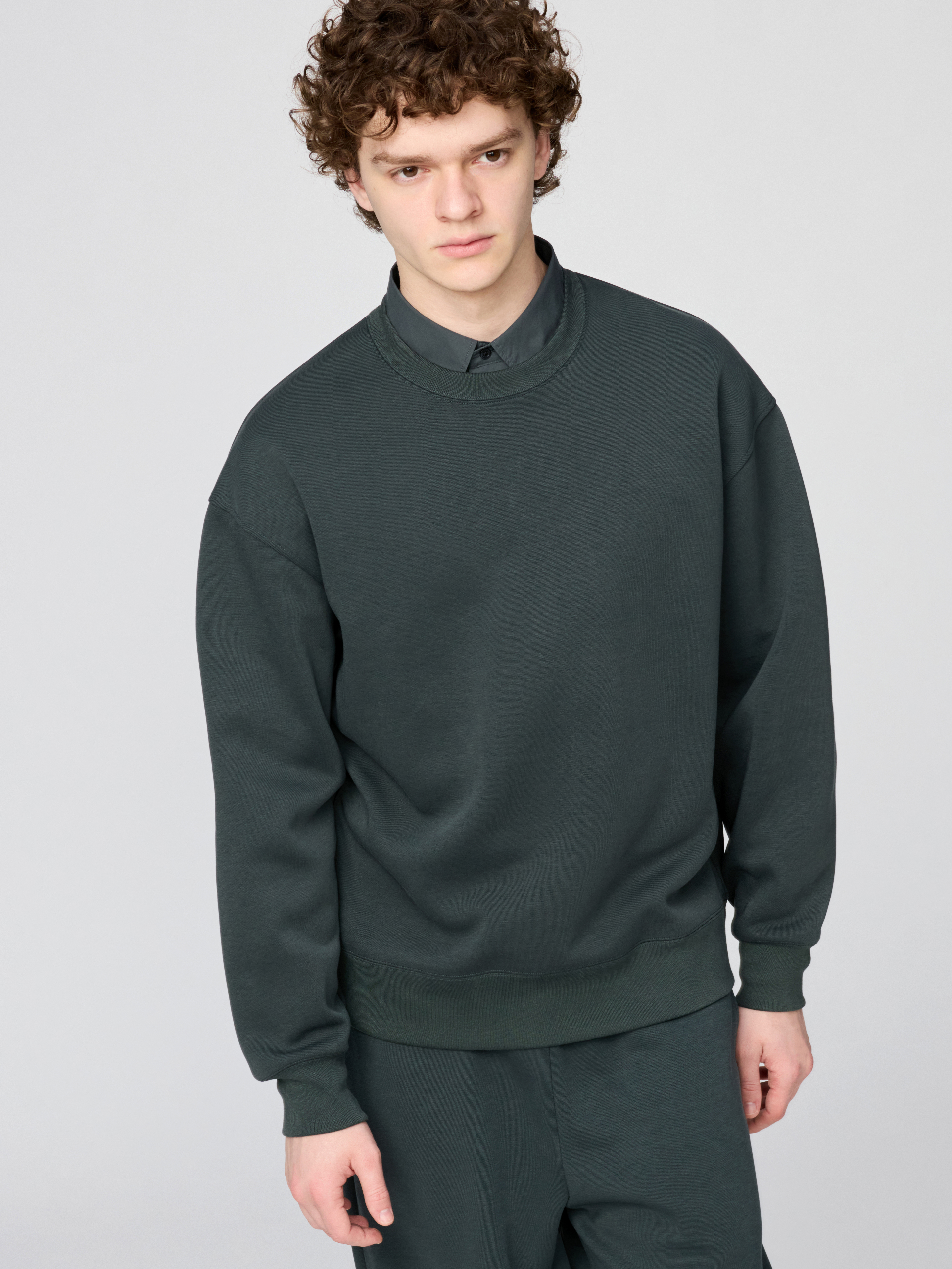 寬版休閒上衣(長袖) (UNIQLO : C)